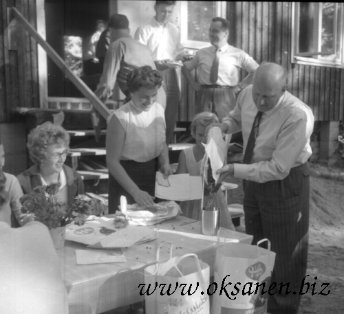 830_familjerally_1958_X.jpg