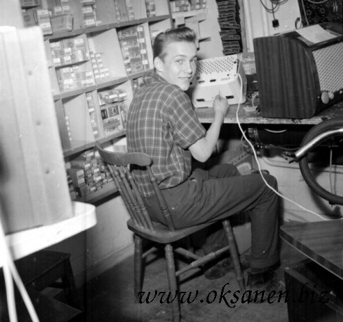 898_reparator_1958_X.jpg