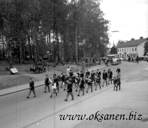 913_parrad_1958_X.jpg
